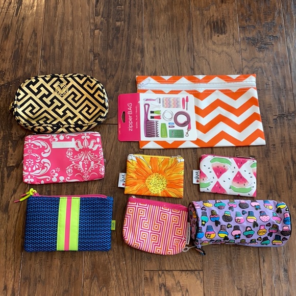 Clinique Handbags - 8 Clinique Modella Ipsy Jonathan Adler make up bags organizers